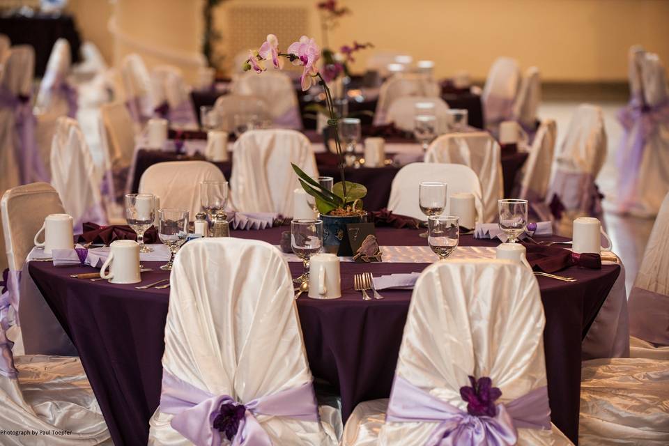 Grand Ballroom, guest tables set up to 8 guests. Photo by Paul Toepfer Photography