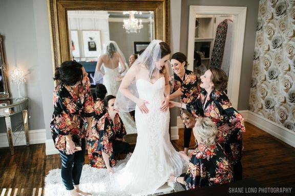 Bride and her bridesmaids