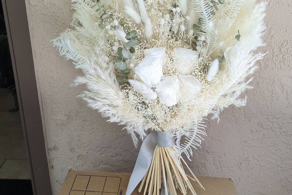Preserved Rose Pampas Bouquet