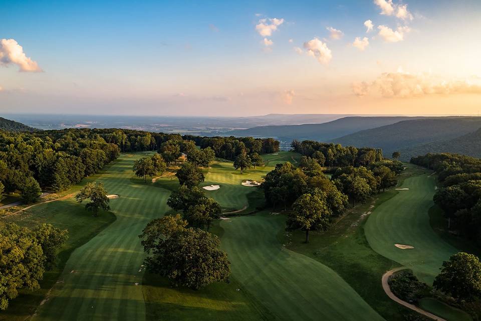 Sewanee Inn - Drone