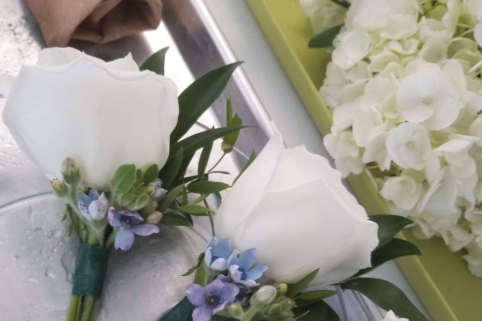 Blue and White boutonniere