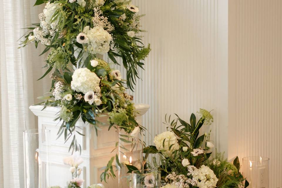 Bride & Groom Altar Flowers