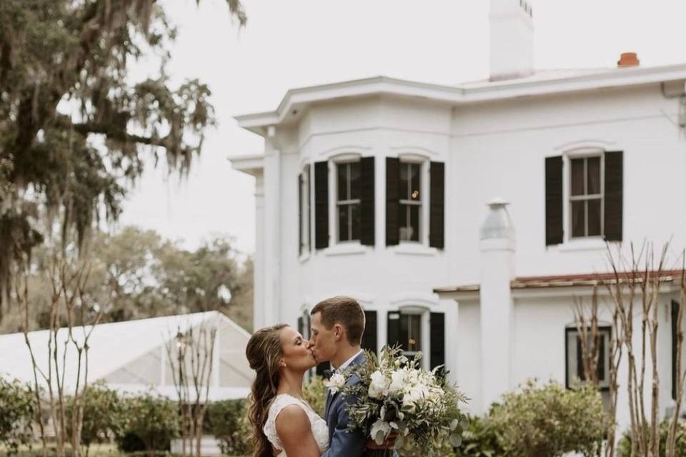 Savannah, Georgia bride