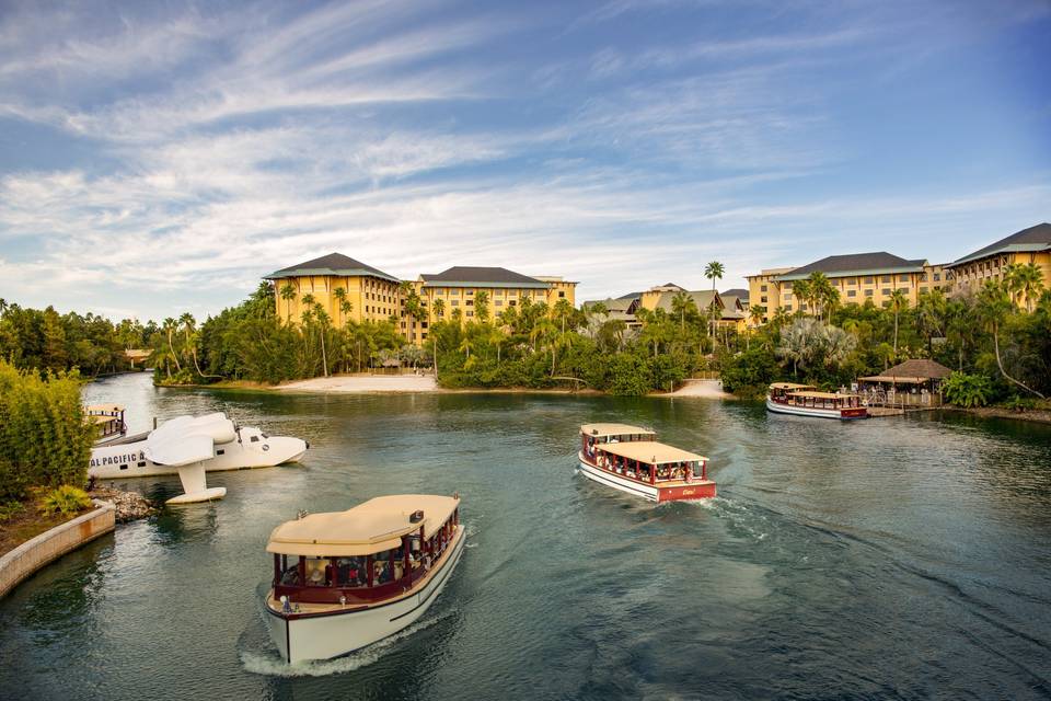 Water Taxi