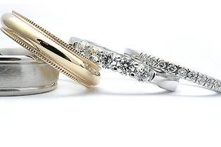 Ladies and Mens Wedding BandsMany Different Stlyes and Metals Available