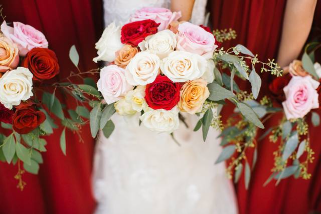 Bride holding her bouquet