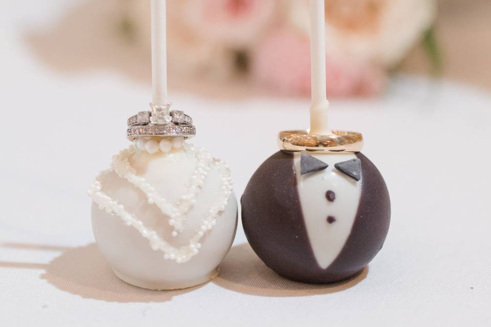 Bride and groom cake pops