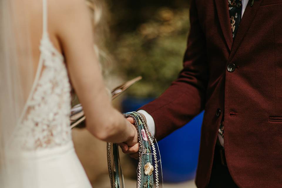 Celtic handfasting ceremony