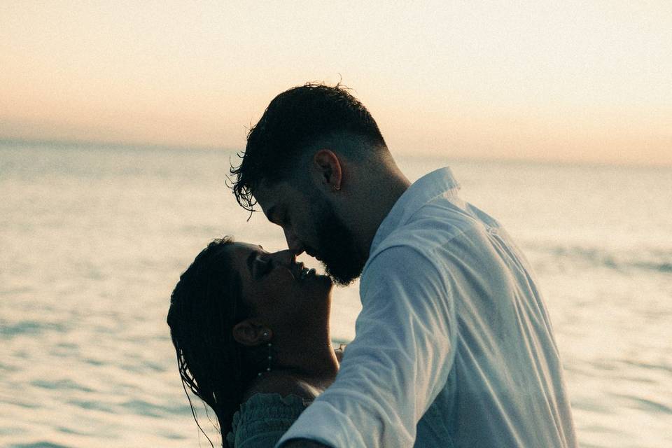 COUPLE