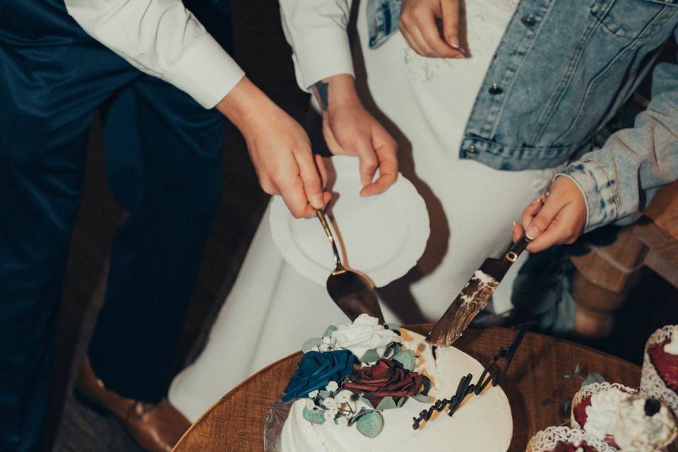 CAKE