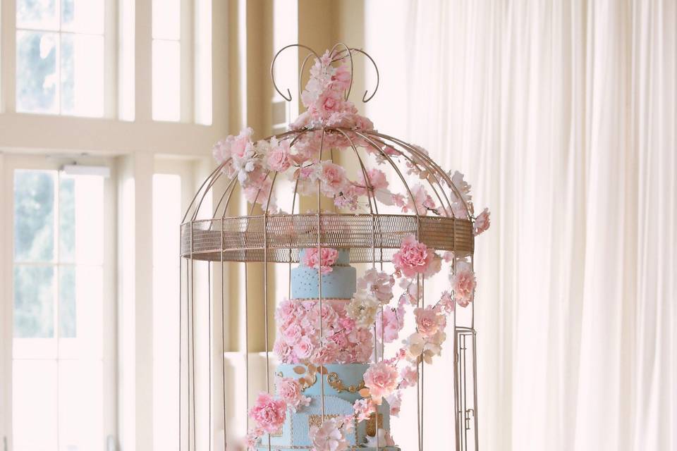 Birdcage wedding cake