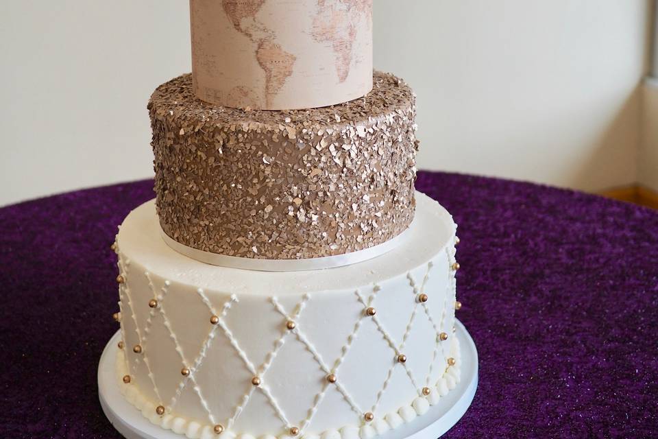 Travel themed wedding cake