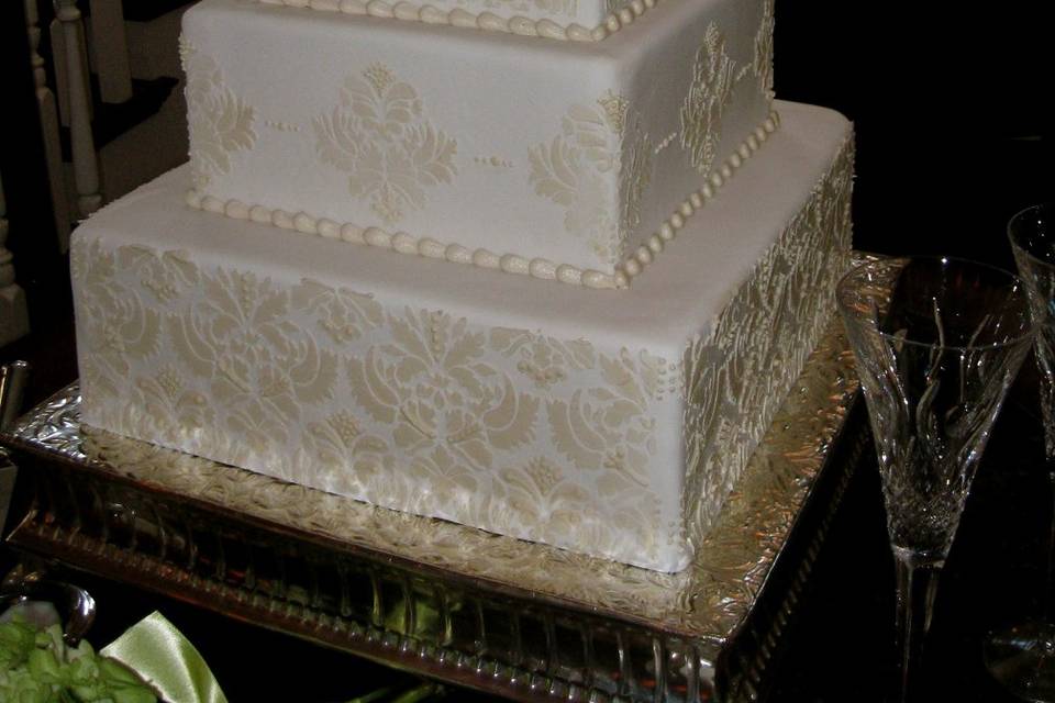 Damask styled cake. Super elegant and detailed.