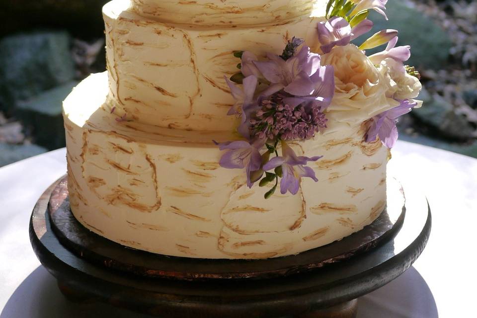 Birch tree cake in all buttercream