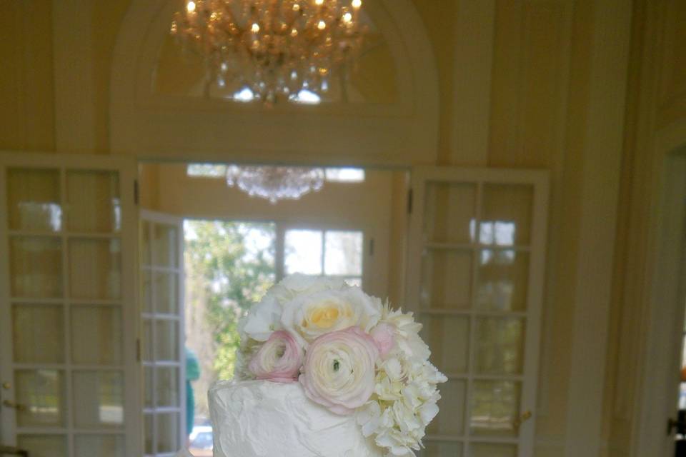 Textured buttercream wedding cake