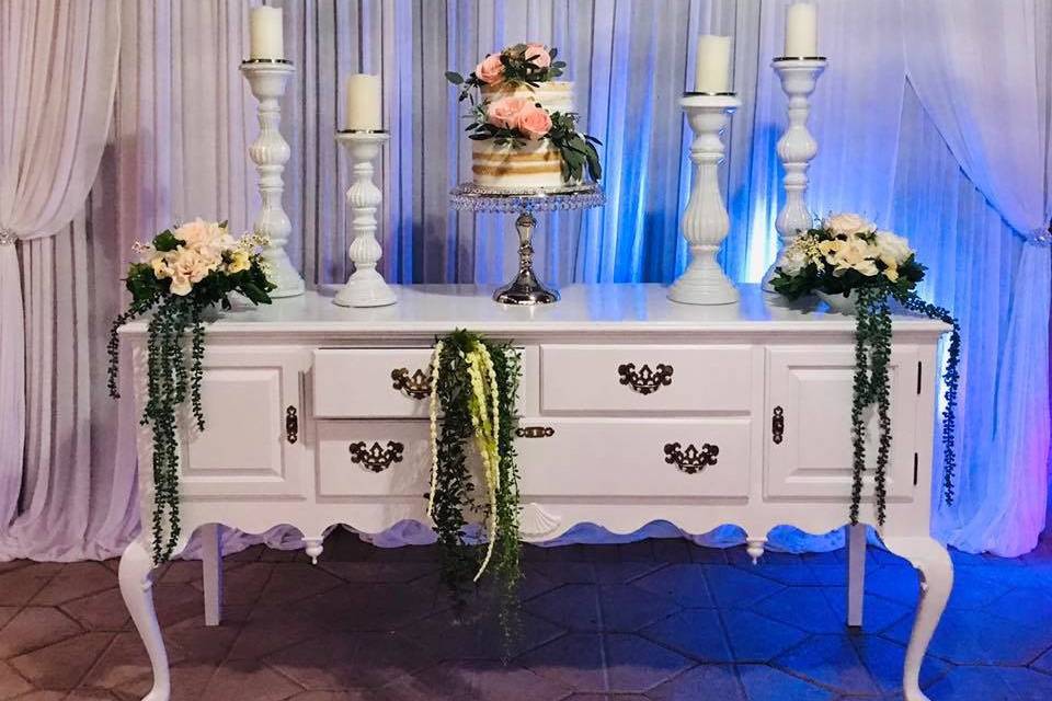 Arrangements, table, and lighting
