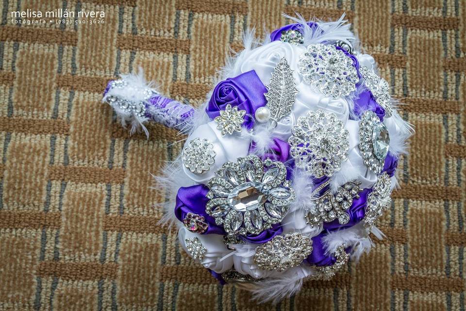 EgoBrooch Brooch Bouquets