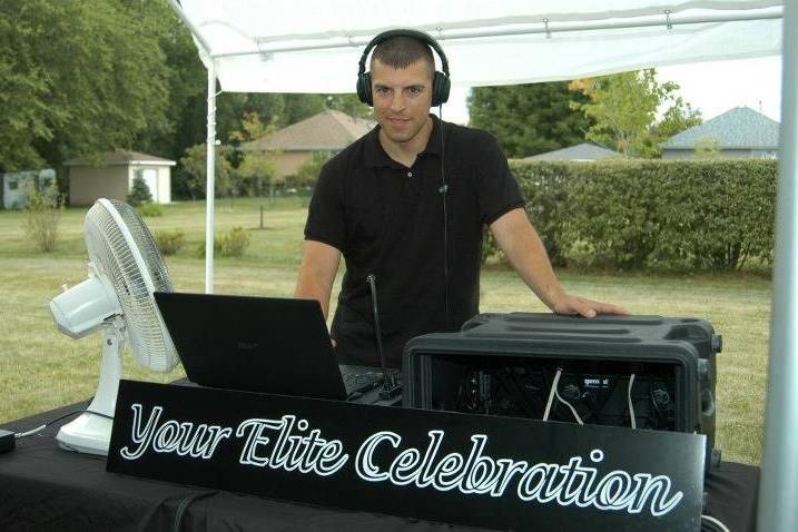 Wedding dj