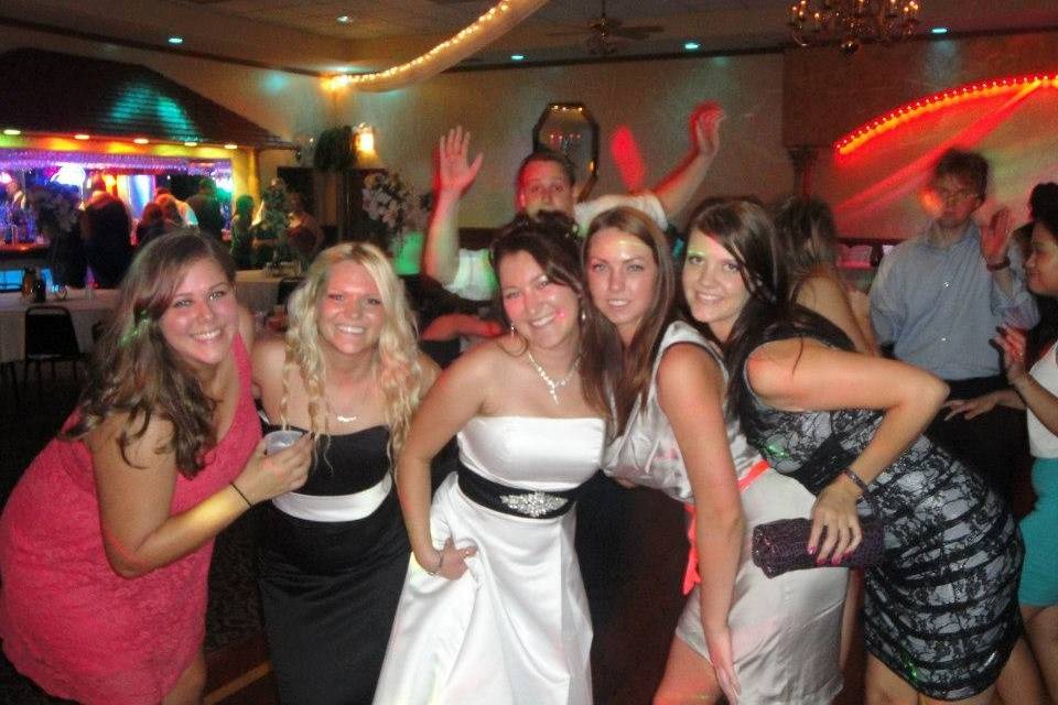 The bride with her bridesmaids