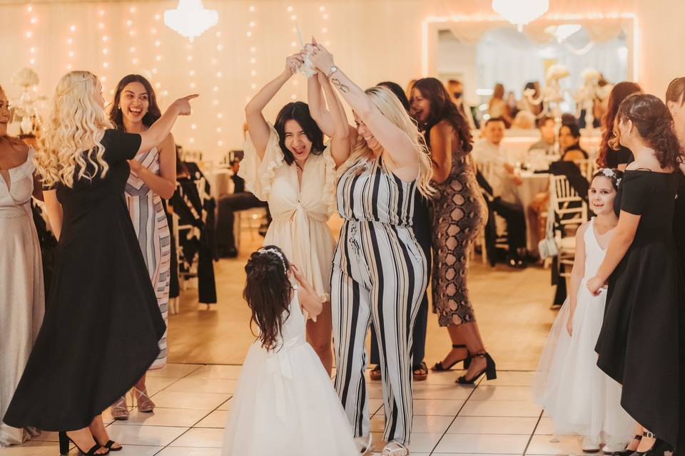 The bouquet toss