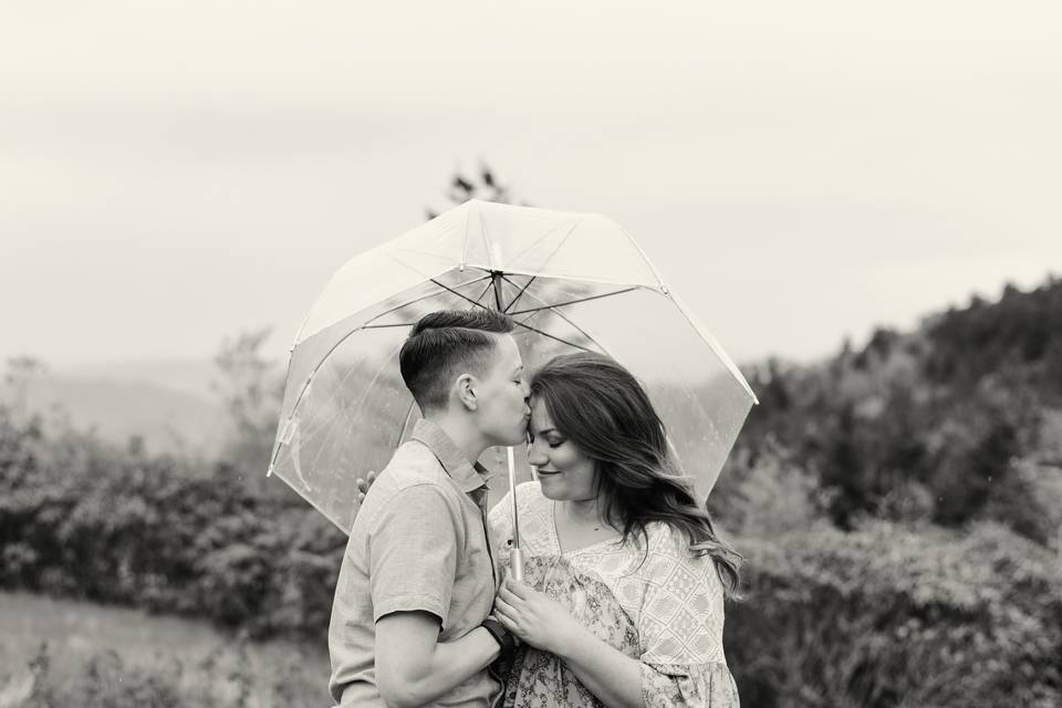 Cynthia Viola Photography, roan mountain tennessee engagement, rainy engagement, lgbtq engagement