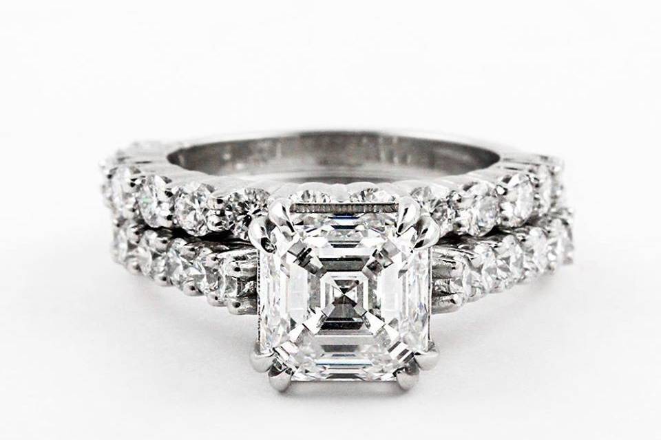 18K WG Diamond Bridal Ring Set