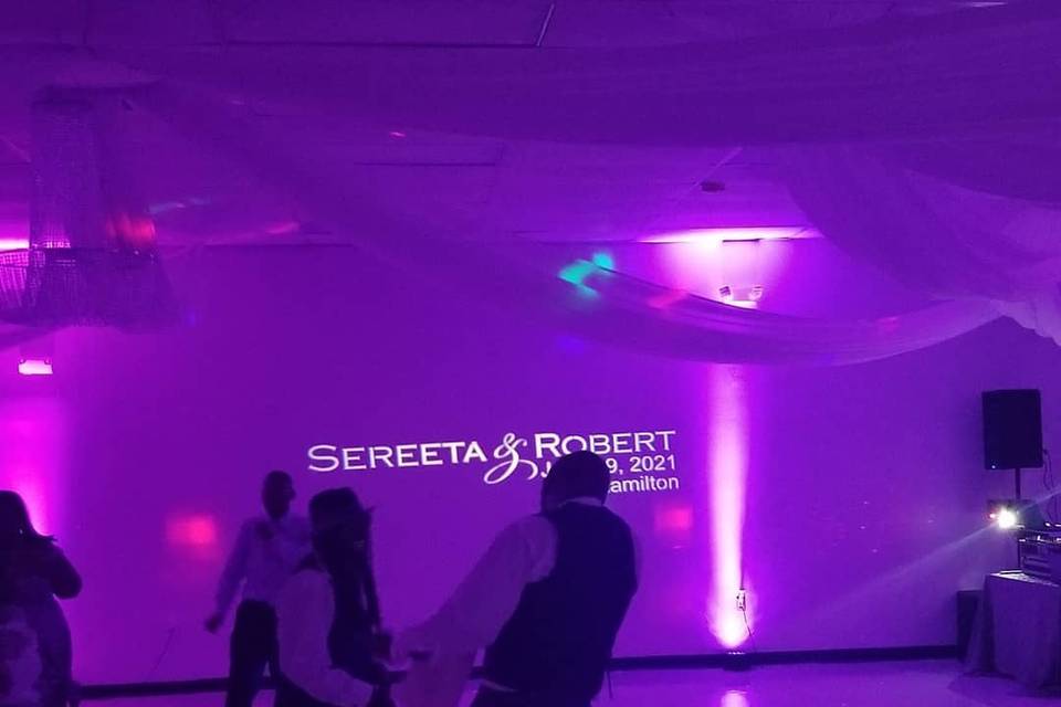 Renown Sound, Lights & DJ's LLC