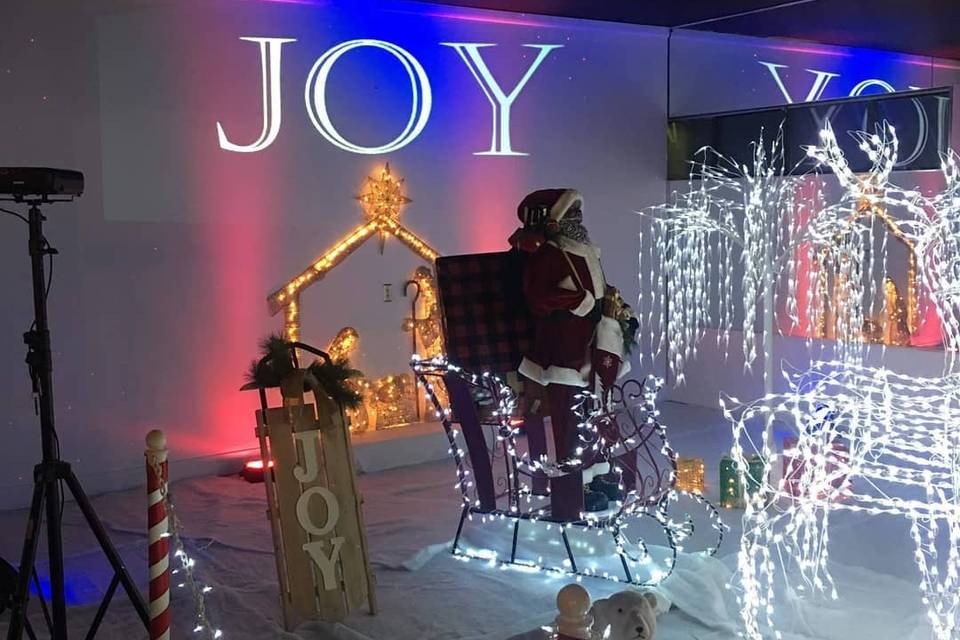 Renown Sound, Lights & DJ's LLC