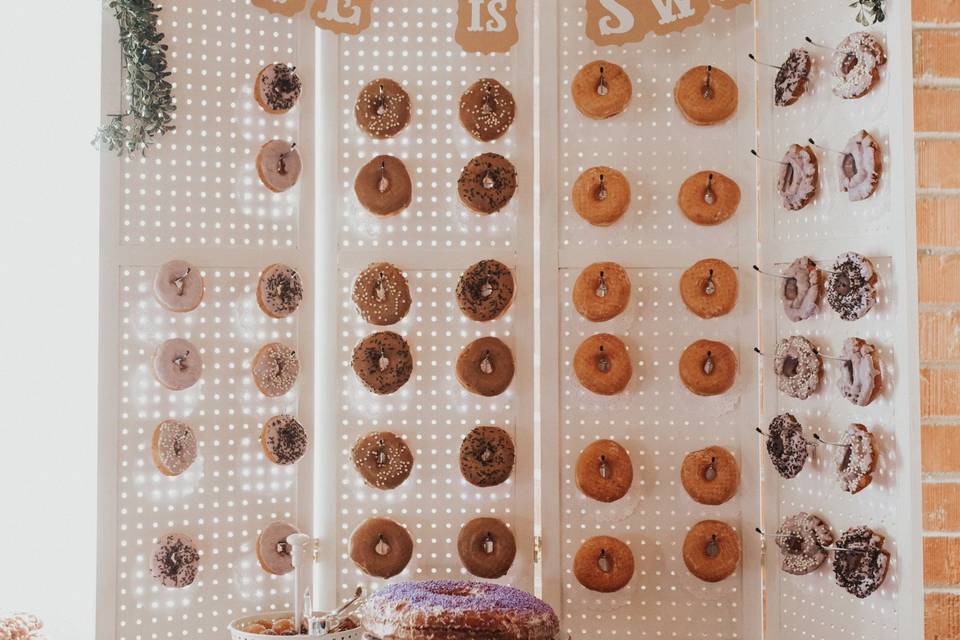 Donut wall