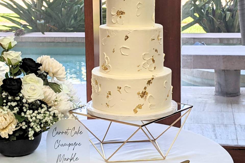 Spatula floral wedding cake