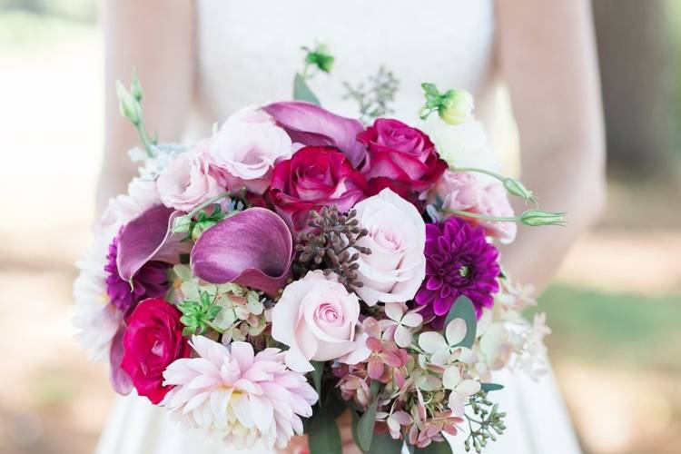 Bouquet with pink flowers