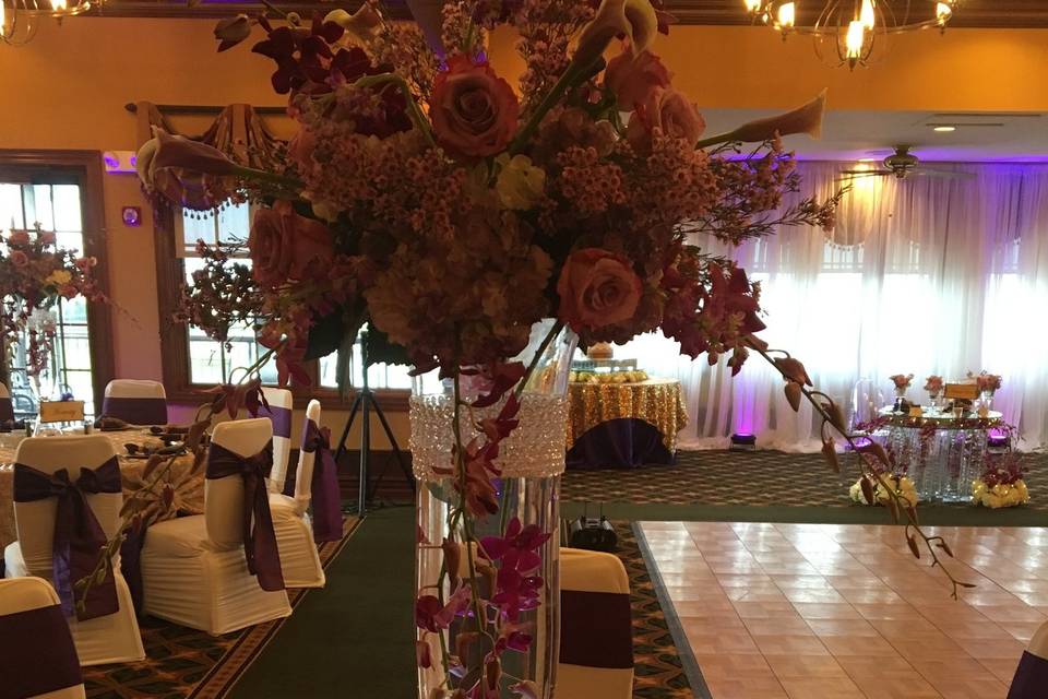 #DramaticCenterpieces