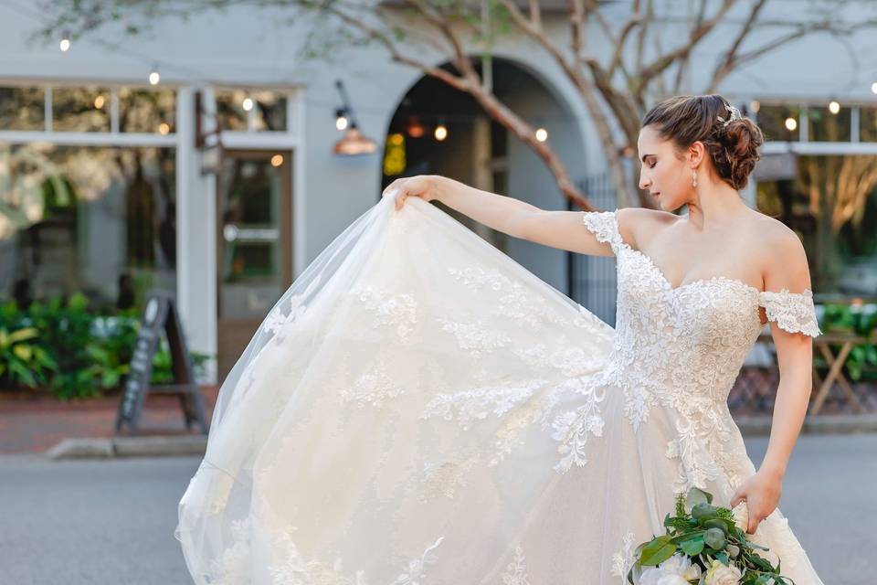 Bridal Portraits in IOn Sqaure