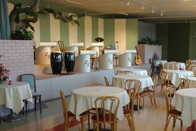 Dining area set-up