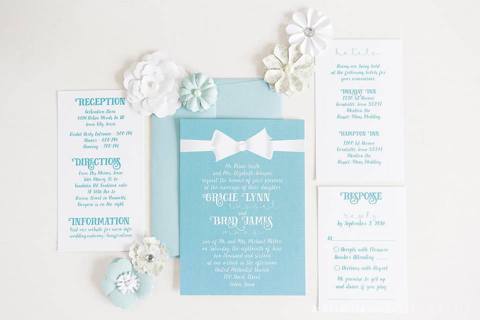 EmDesign - Iowa Wedding Stationery