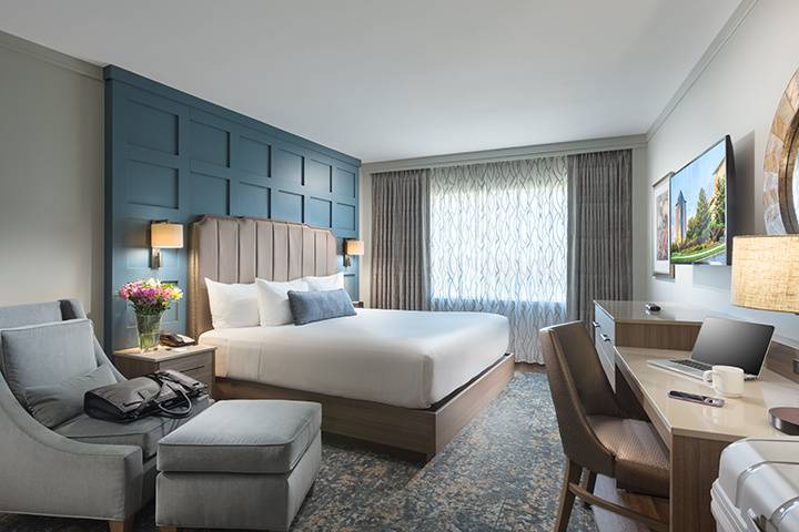 The Brook King Room