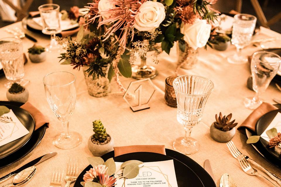 Dinner Tablescape