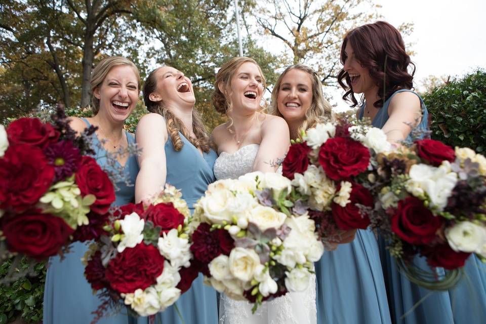 Bouquets of the bridal party