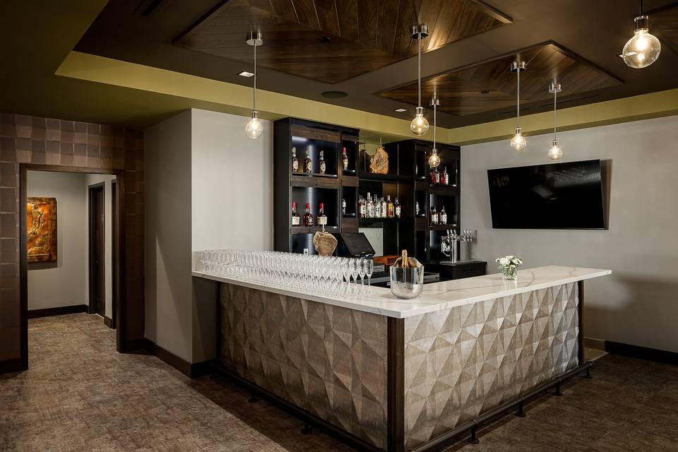 Savor at River House