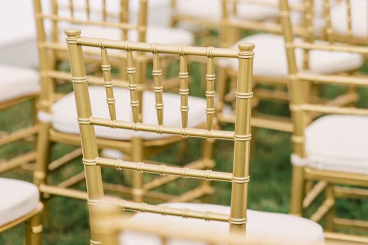 Gold Chiavari Chairs Included