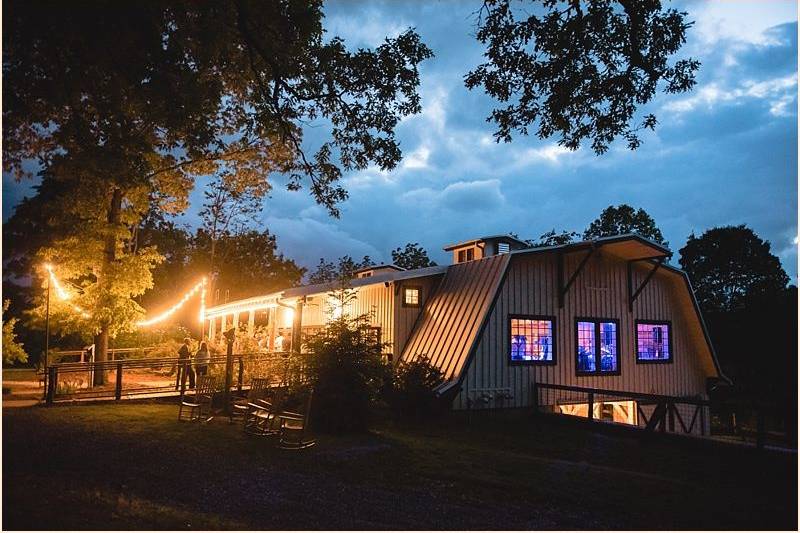 Event Barn- reception at dusk