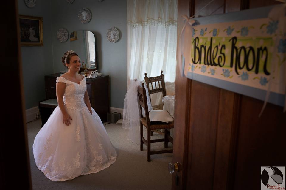 Pre-Wedding Image of Bride at the Gassaway Mansion