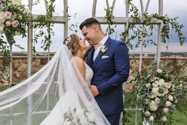 Wedding photography by Koontz