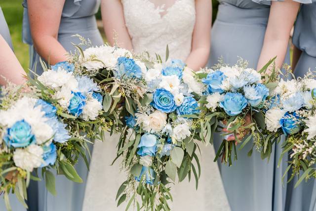 Bride & Bridesmaid Bouquets