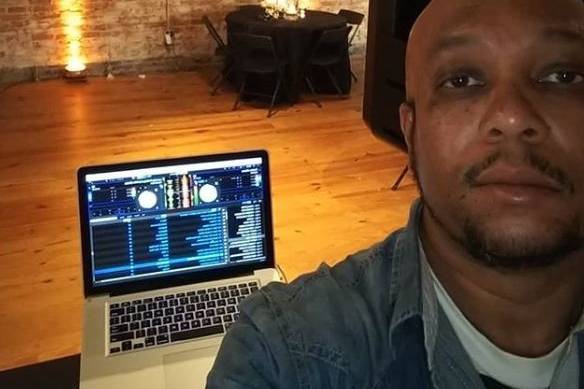 Djing a Birthday party