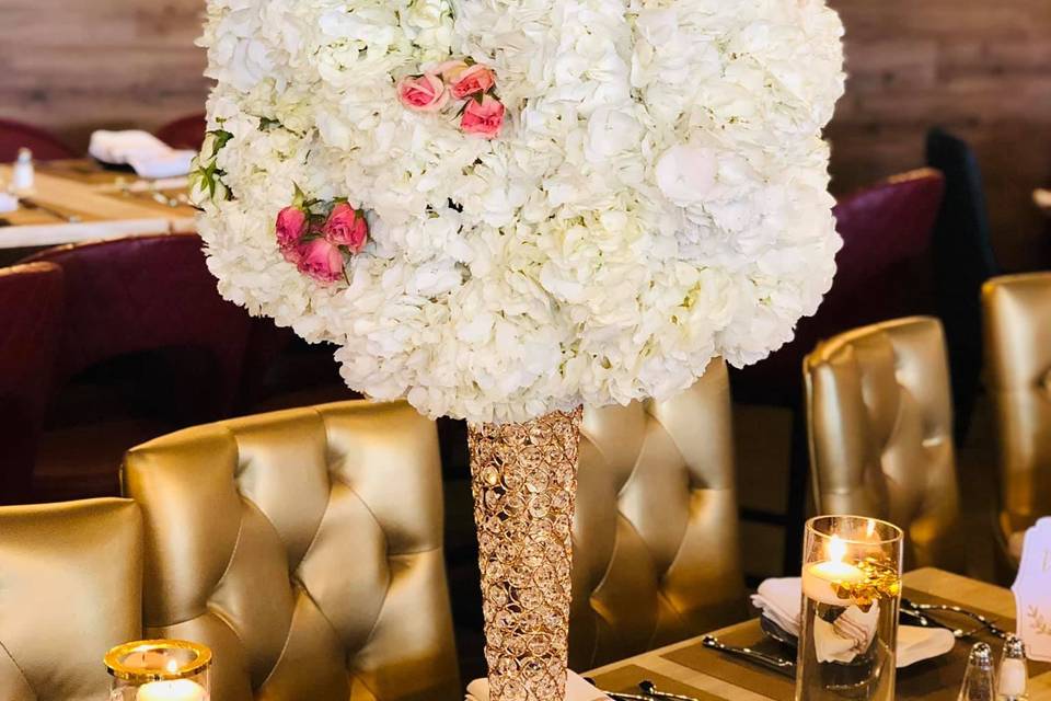 Grand centerpieces