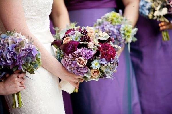 Lavender hydrangea, blue thistle, and dusty miller