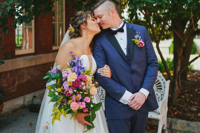 Summer wedding details