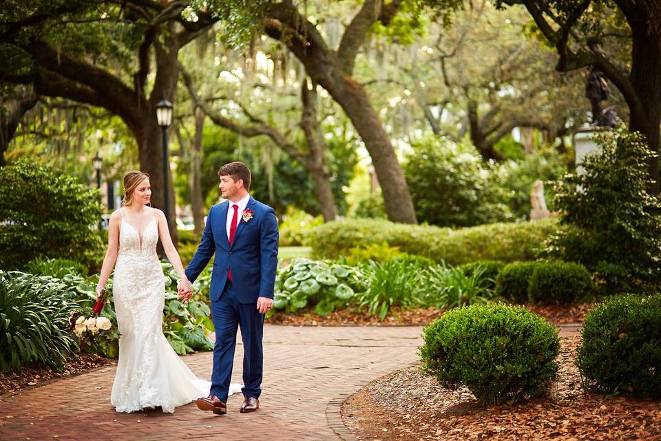 Savannah wedding bride groom