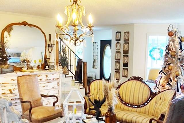 Living Room/Reception area